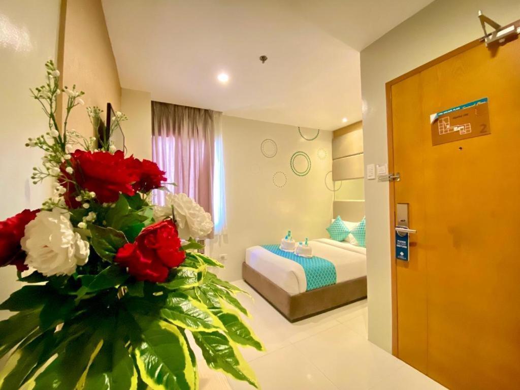 Hotel Estrella Таклобан Экстерьер фото