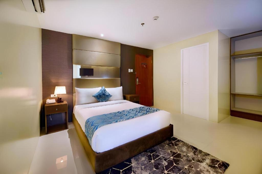 Hotel Estrella Таклобан Экстерьер фото
