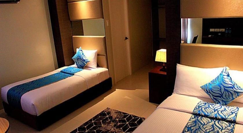 Hotel Estrella Таклобан Экстерьер фото