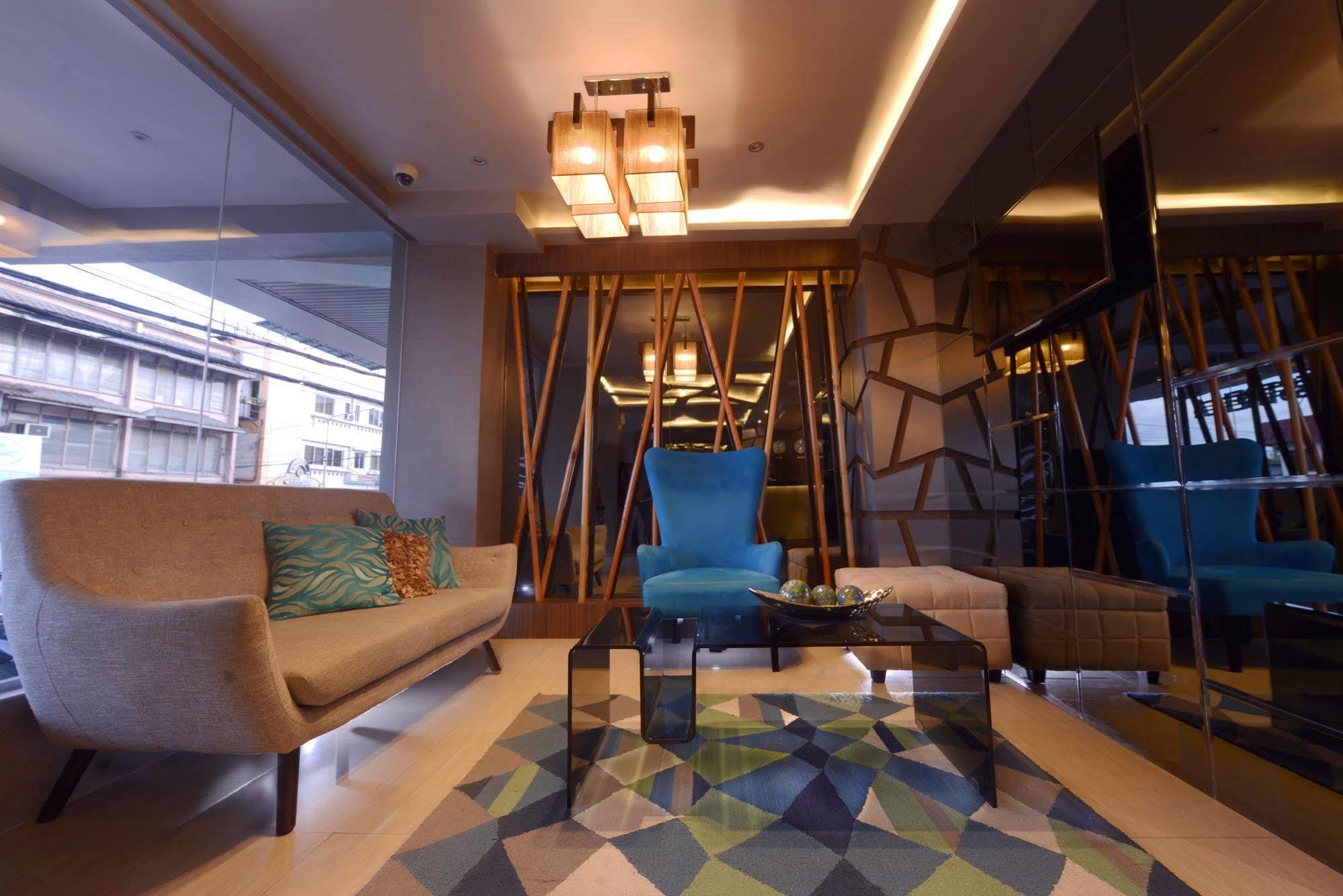 Hotel Estrella Таклобан Экстерьер фото