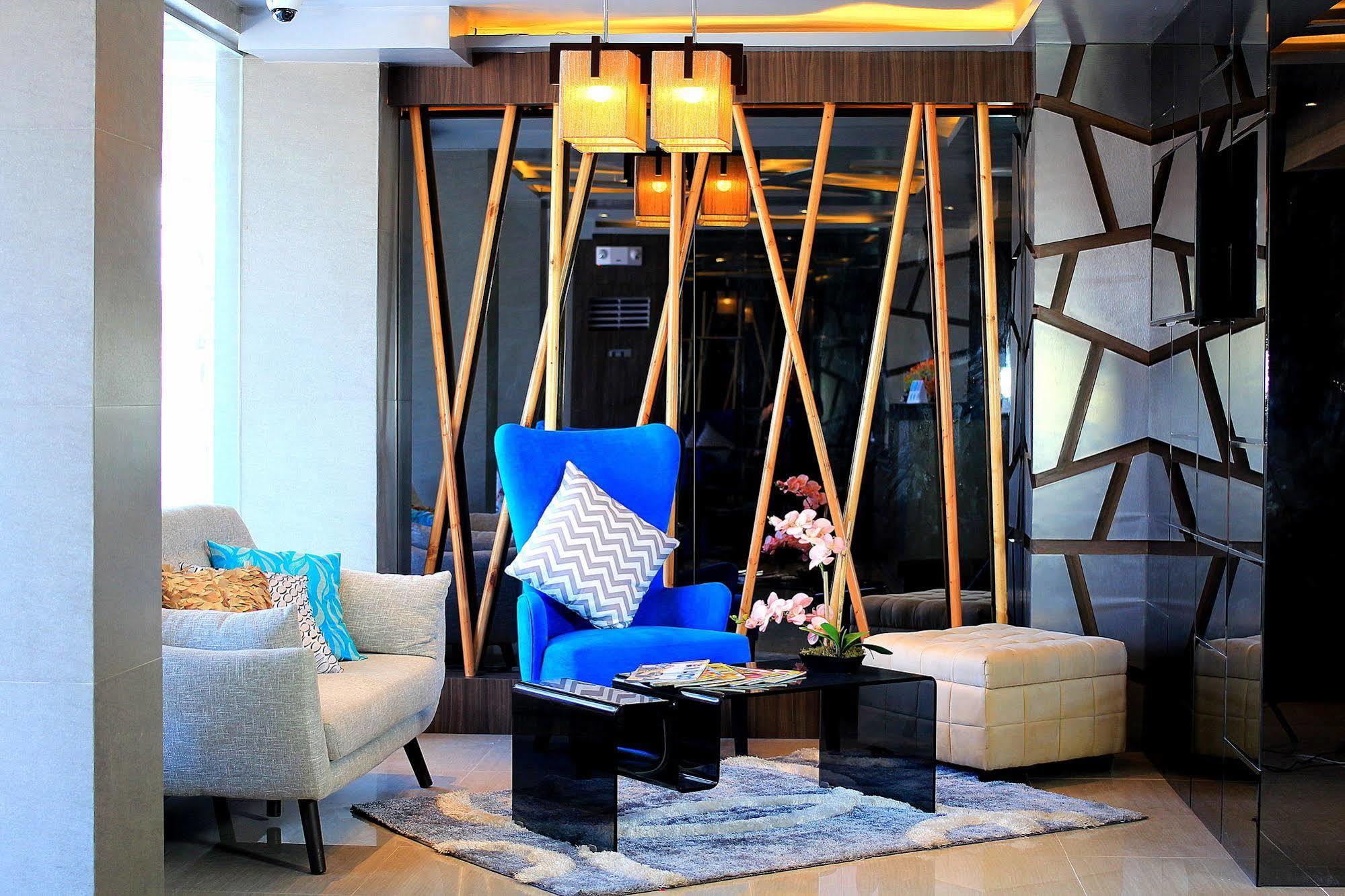 Hotel Estrella Таклобан Экстерьер фото